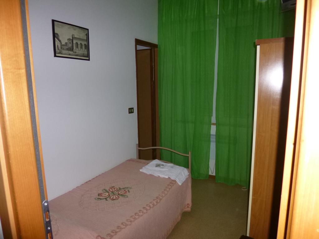 Consul Hotel リミニ 部屋 写真